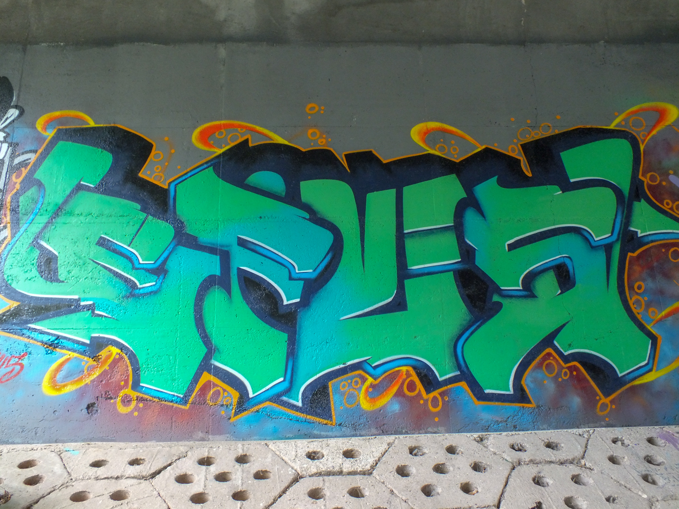 02Efus OQ Paint