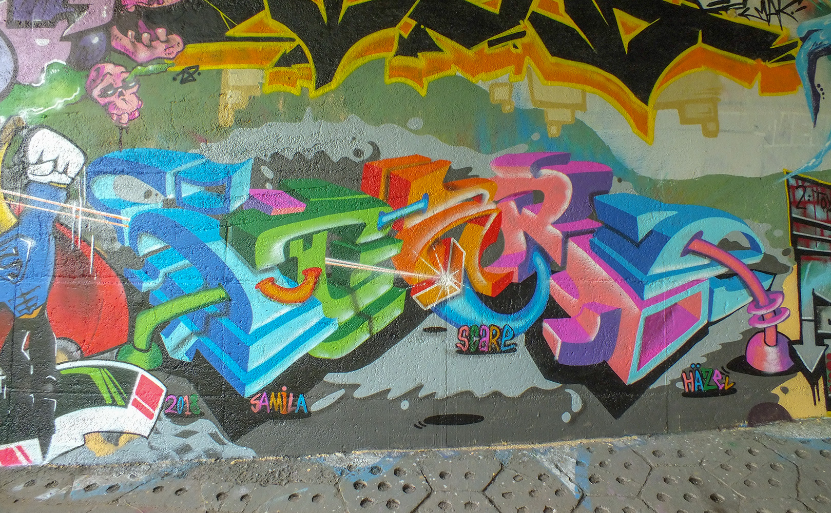 04Scare OQ Paint