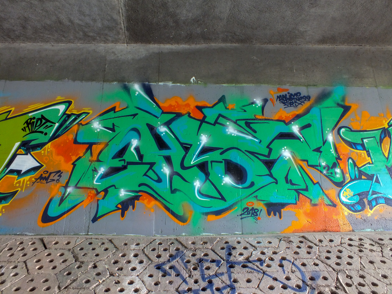 06East OQ Paint