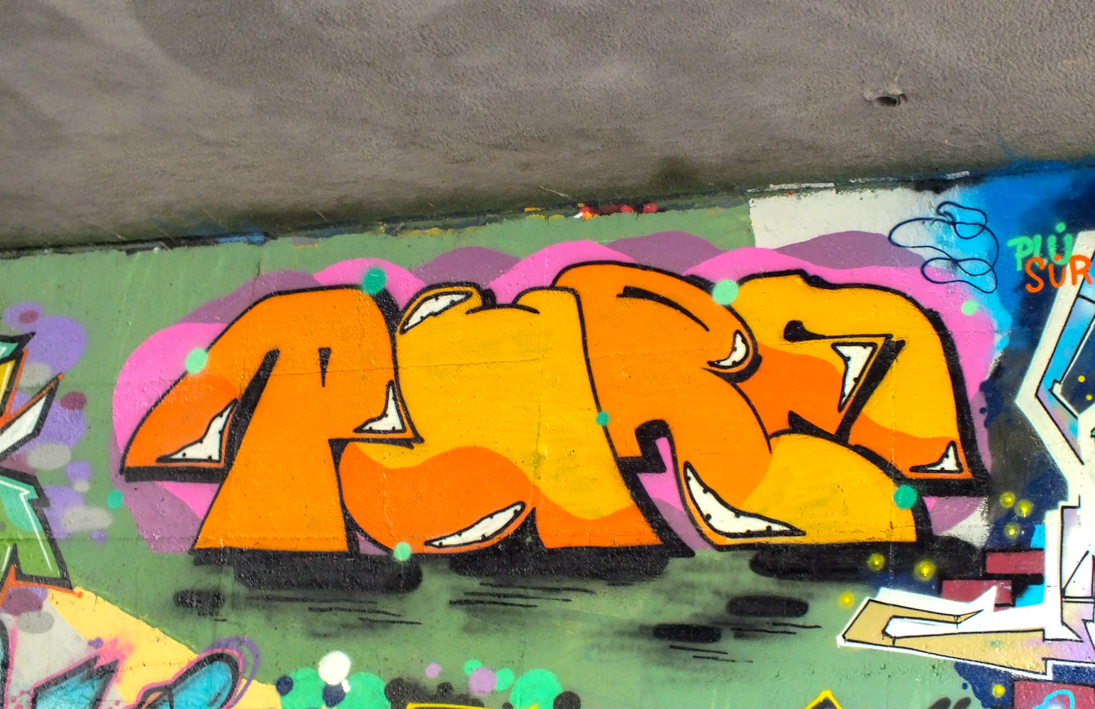 16Torf OQ Paint