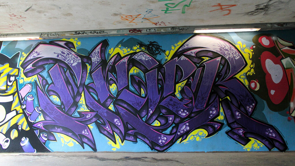 Tunnel11 OQ Paint